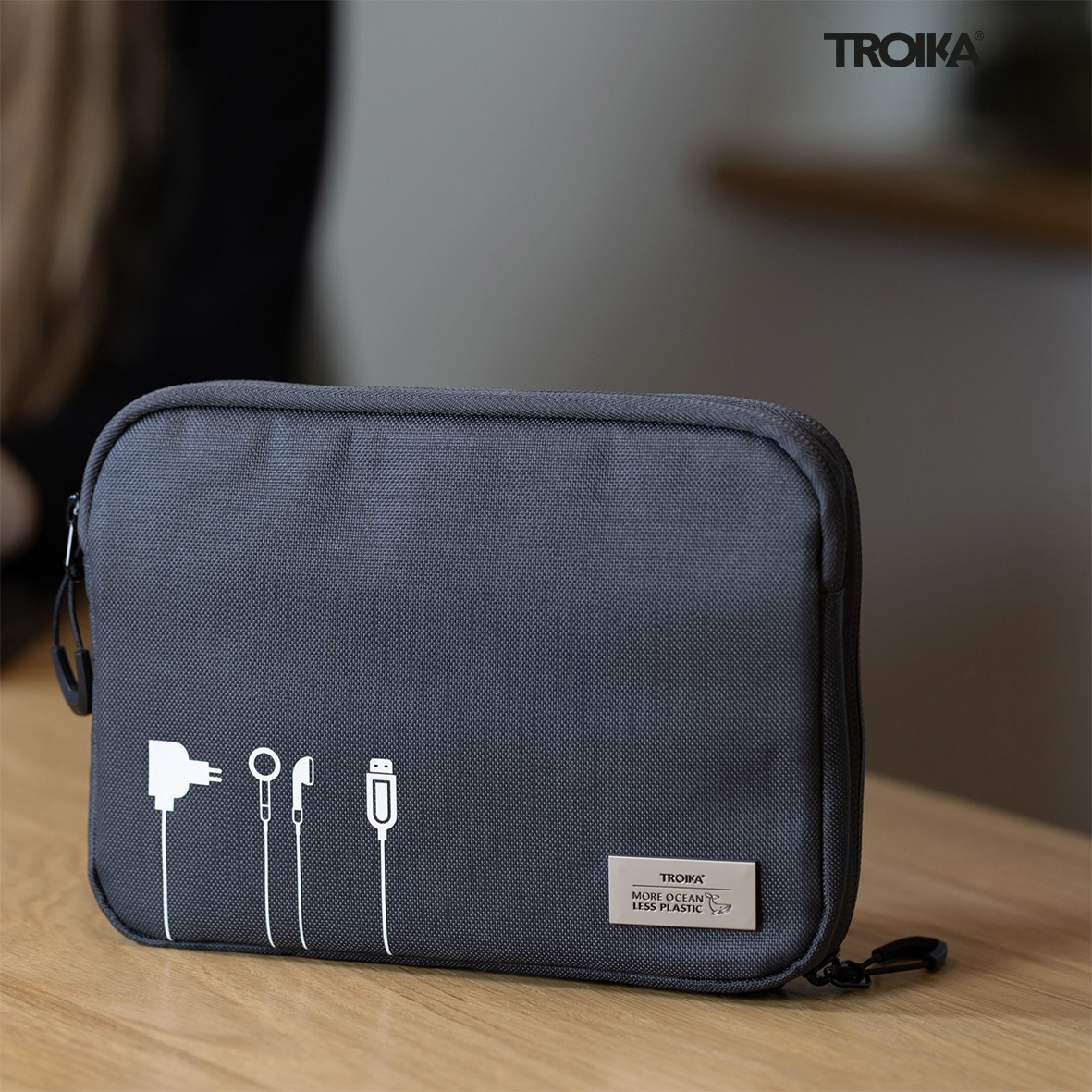 Pochette rangement cable business_eco_recycle_troika-personnalisable-5